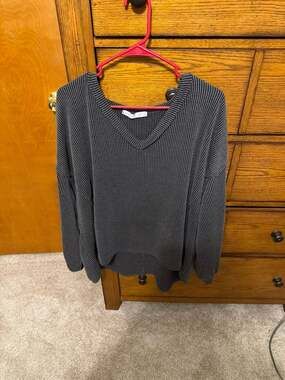 Altar'd State Gray Ribbed V-Neck Oversized Pullover Sweater